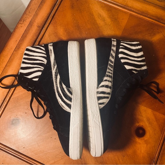 Puma Sued Zebra Pattern High-Top Sneakers made in Japan main image 9